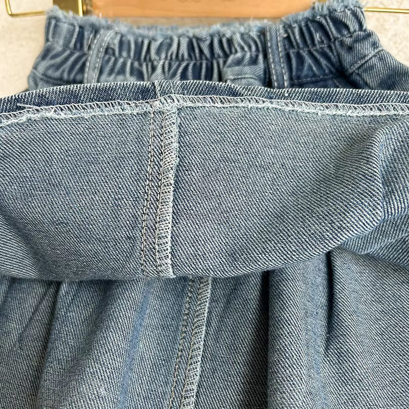 Retro Denim Outfit voor Meisjes – Spijkerjasje & Geplooide Rok Set